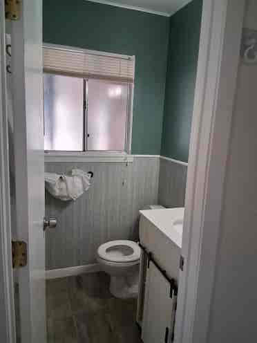 Master bedroom private bathroom