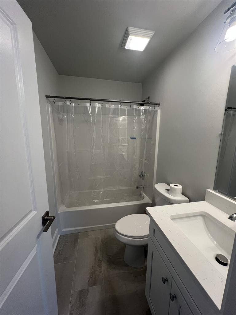 Furnished Bedroom w/private bath