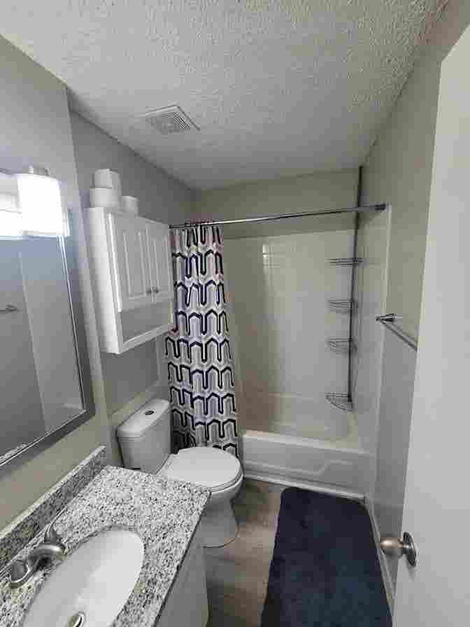 Room Available Downtown Columbia