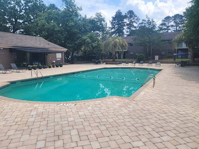 Master Bedroom Available Columbia