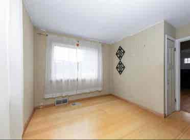 Private room for rent