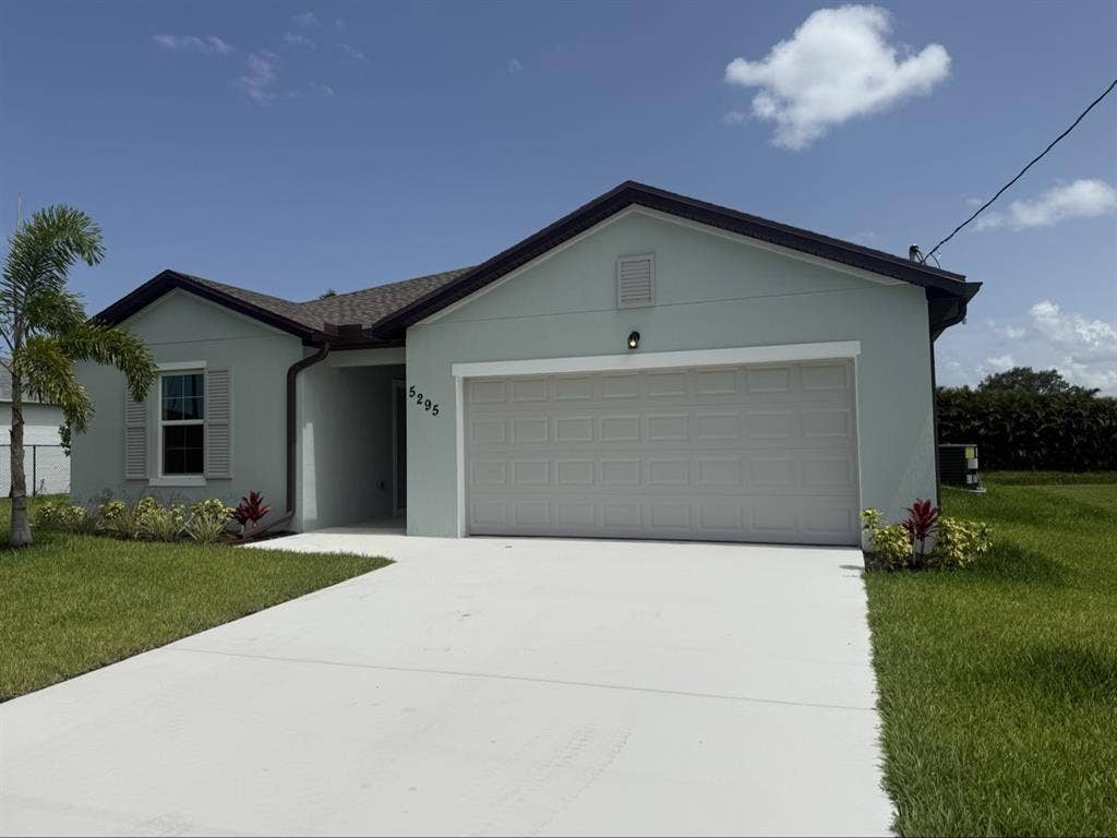 Amazing brand new home for rent