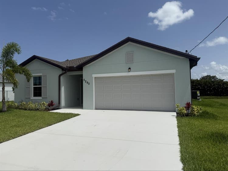 Amazing brand new home for rent