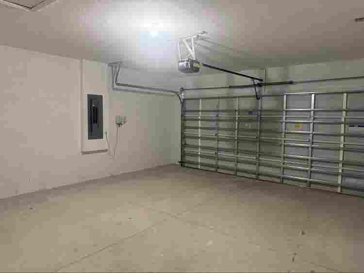 Amazing brand new home for rent