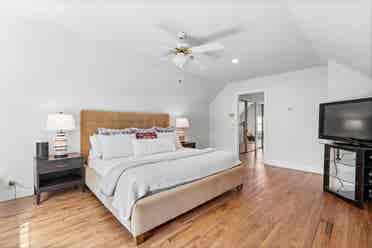 3 BR in Dallas
