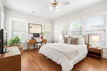 3 BR in Dallas
