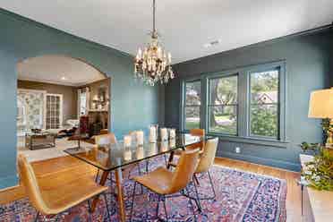 3 BR in Dallas