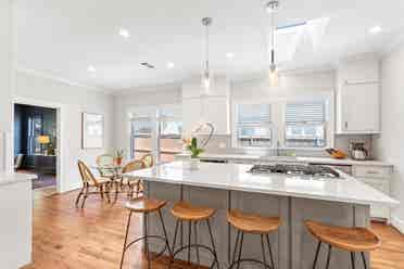 3 BR in Dallas