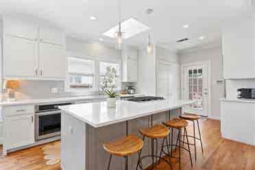 3 BR in Dallas