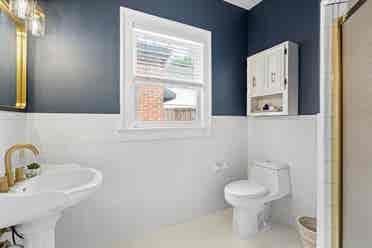 3 BR in Dallas