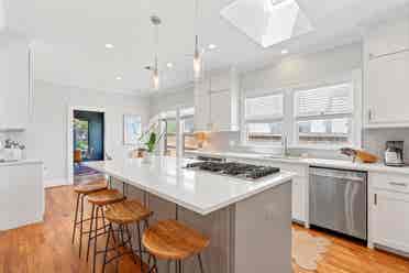 3 BR in Dallas