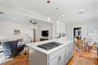 3 BR in Dallas
