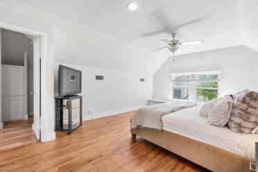 3 BR in Dallas