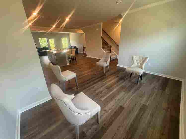 4 BR in Apex