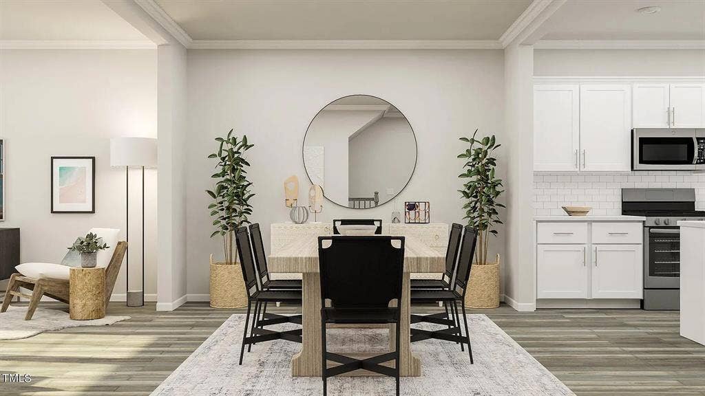 4 BR in Apex