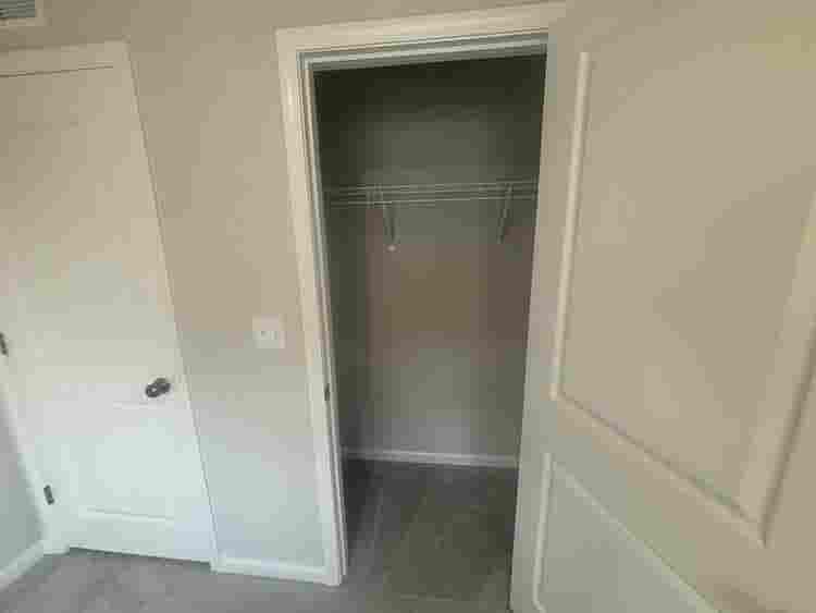 4 BR in Apex