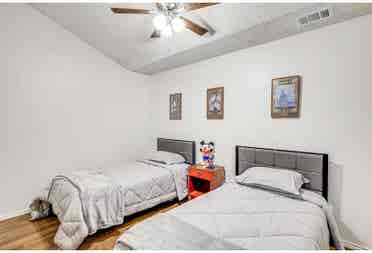 5 BR in San Antonio