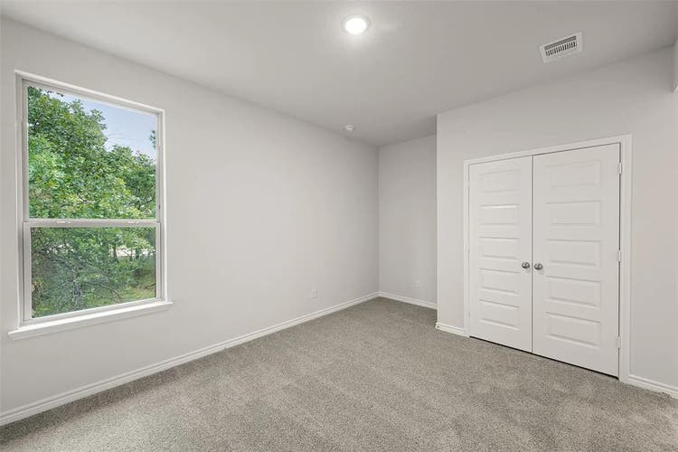 4 BR in Denton