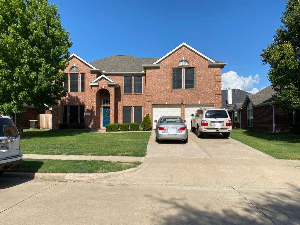 5 BR in Plano