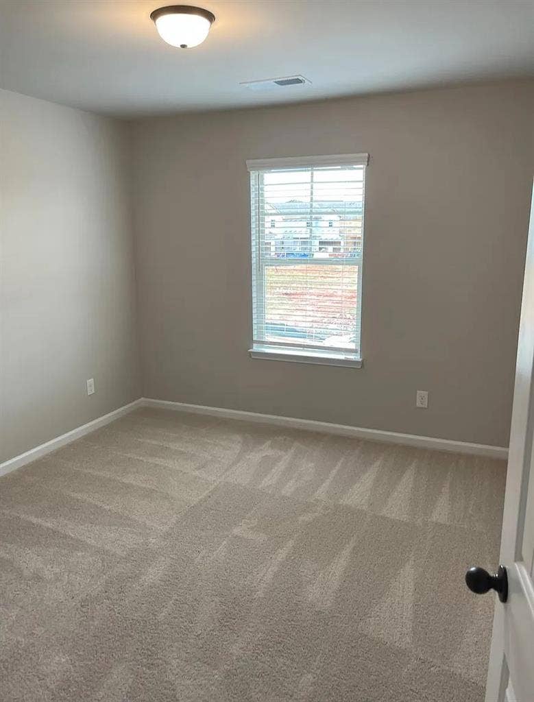 4 BR in Hampton
