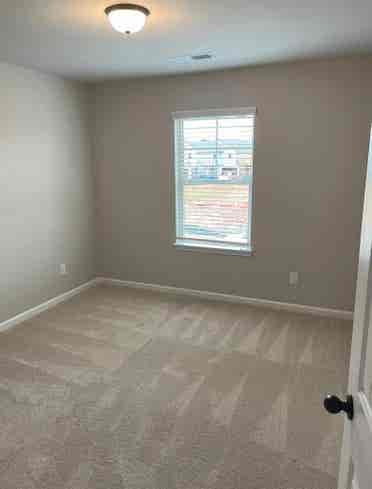 4 BR in Hampton