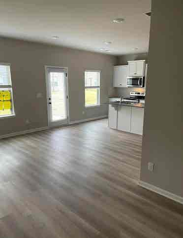 4 BR in Hampton