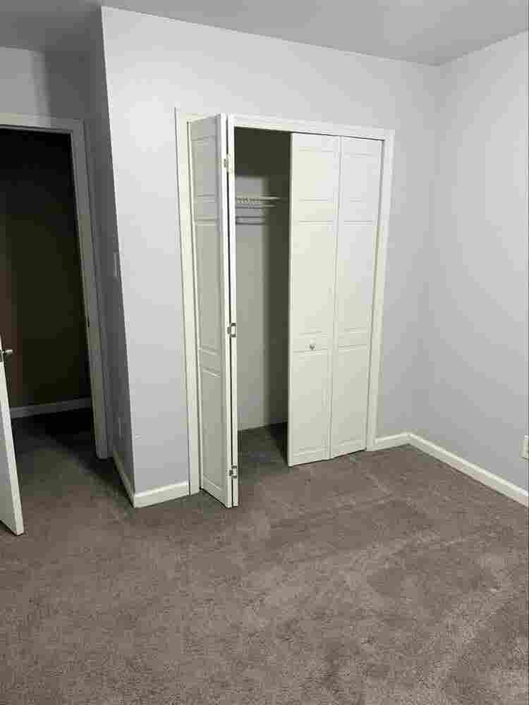 Single room in single family house
