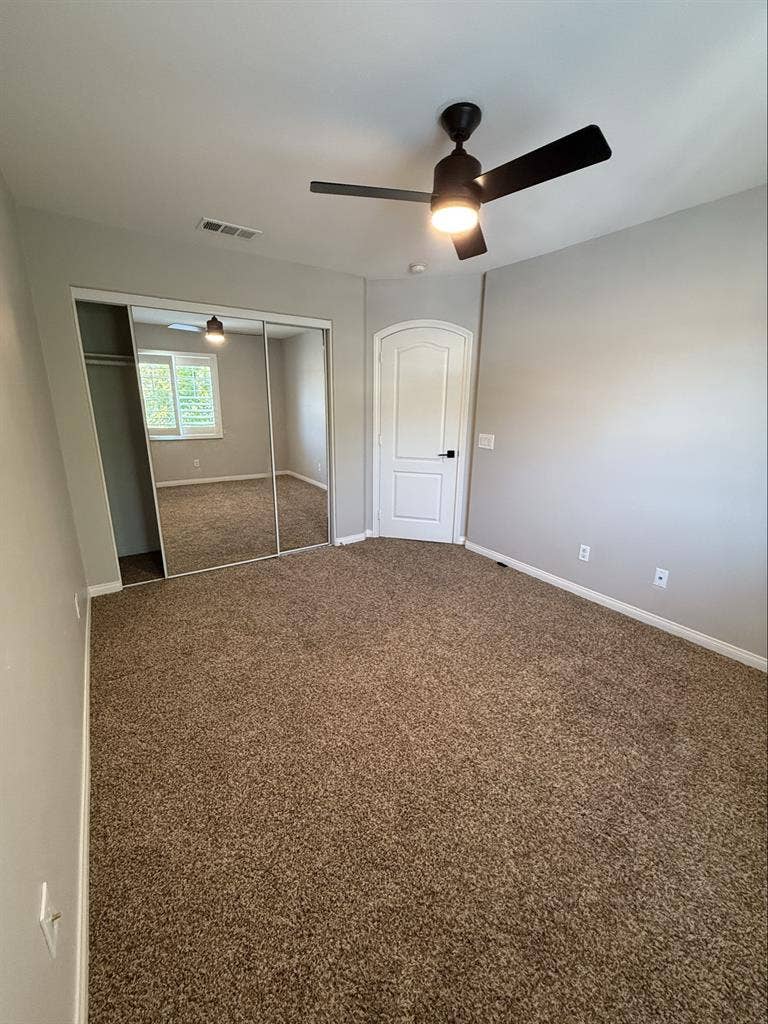 Room for rent in the Murrieta Oaks