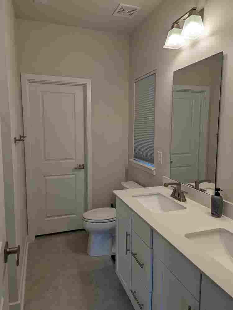 3 BR in Charlotte
