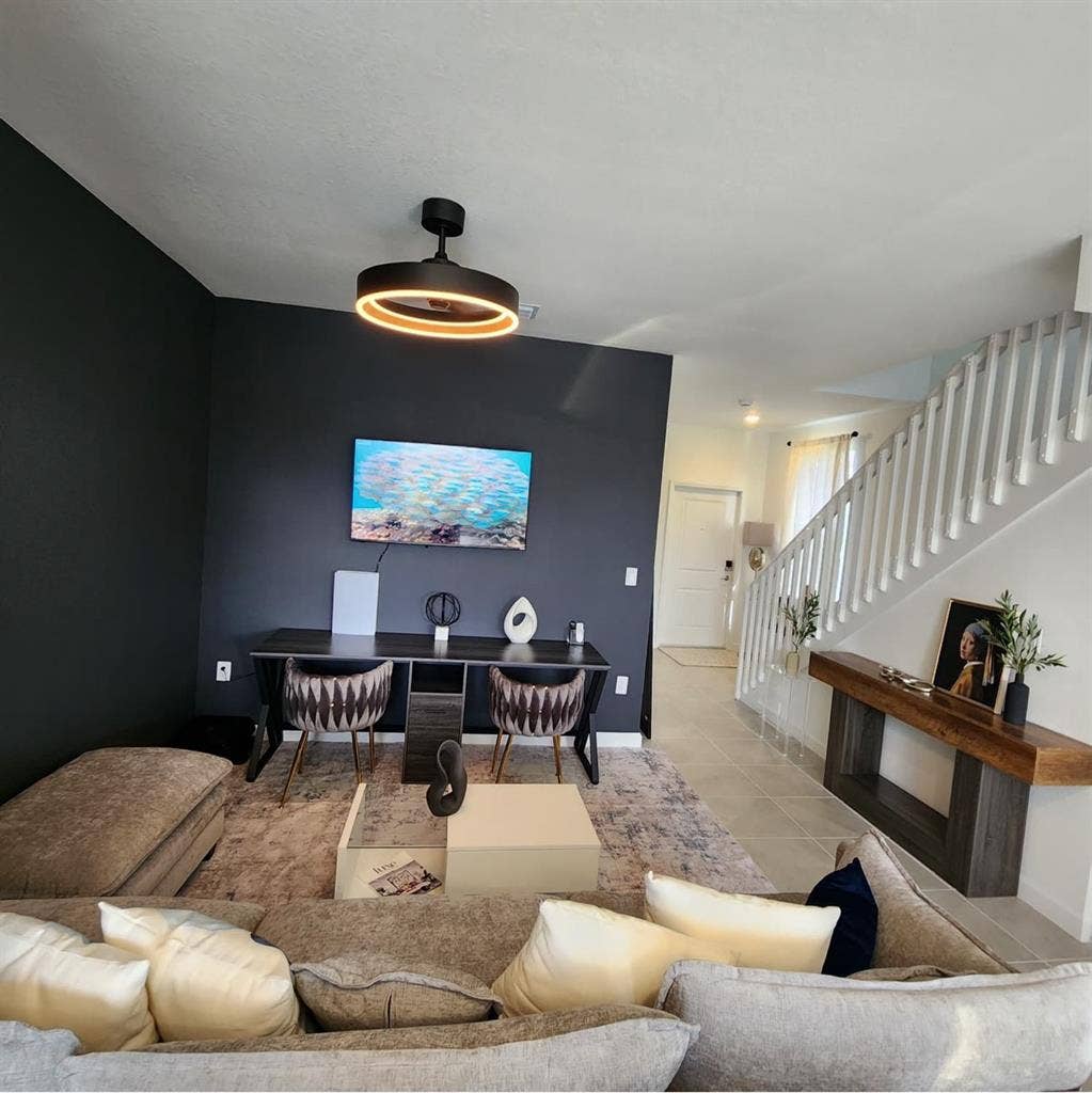 Looking for roomates in Homestead!