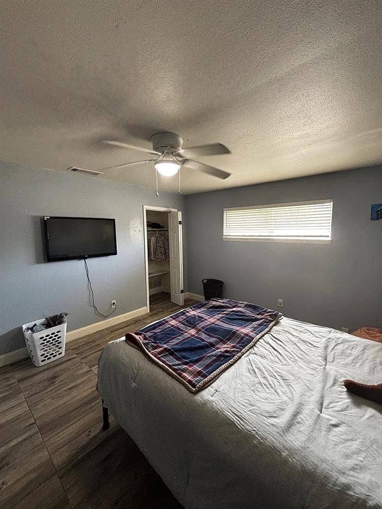 2 BR in Fort Worth