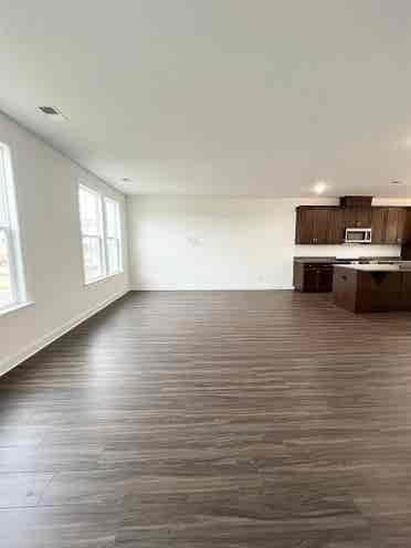 4 BR in Concord