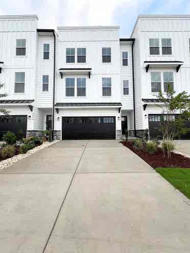 4 BR in Concord