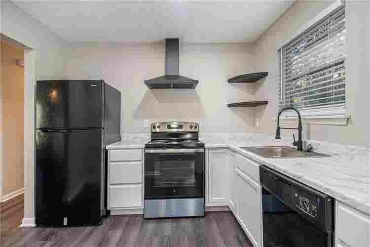 5 BR in Decatur
