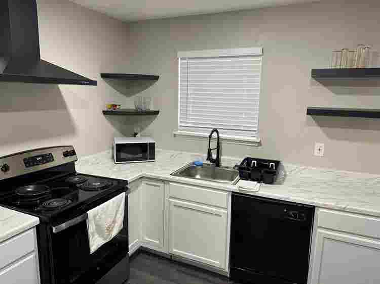 5 BR in Decatur