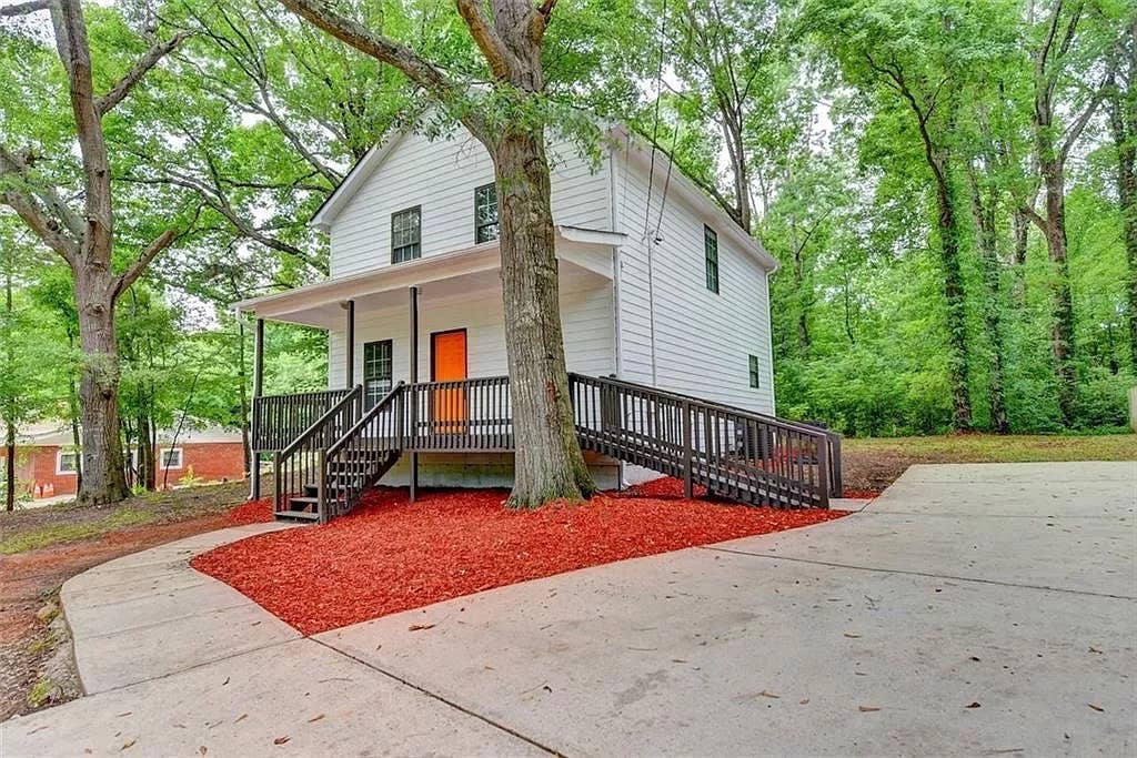 4 BR in Atlanta
