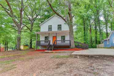 4 BR in Atlanta