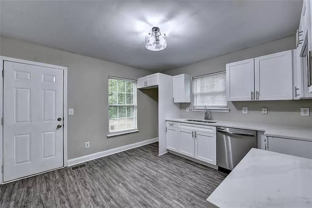 4 BR in Atlanta