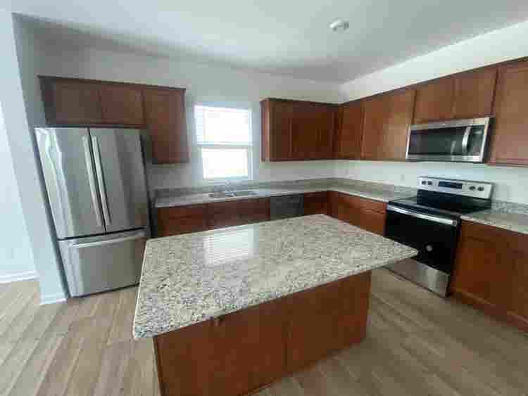 4 BR in Concord