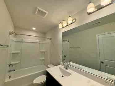 5 BR in Mebane