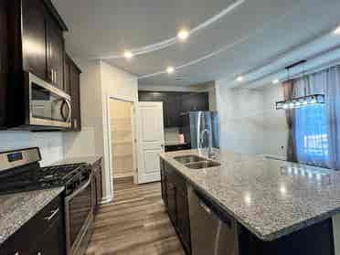 5 BR in Mebane