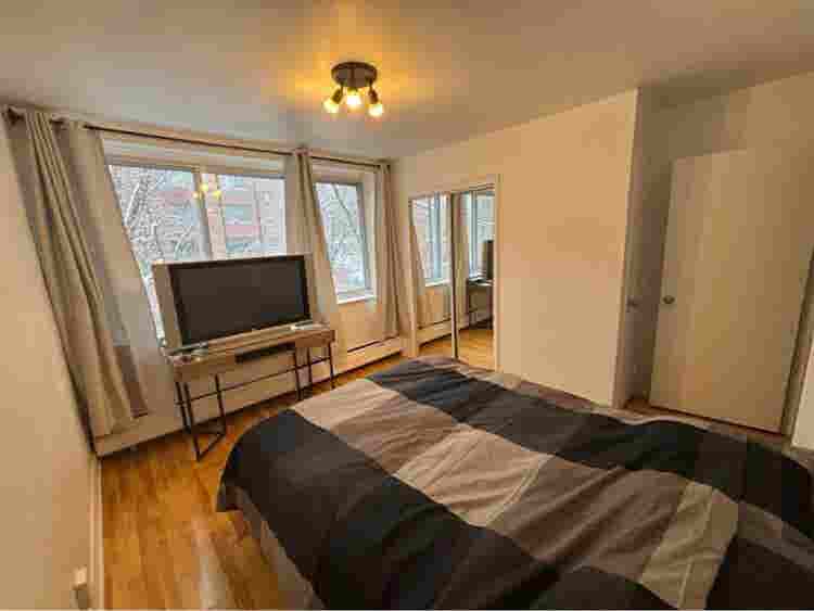 Roommate wanted