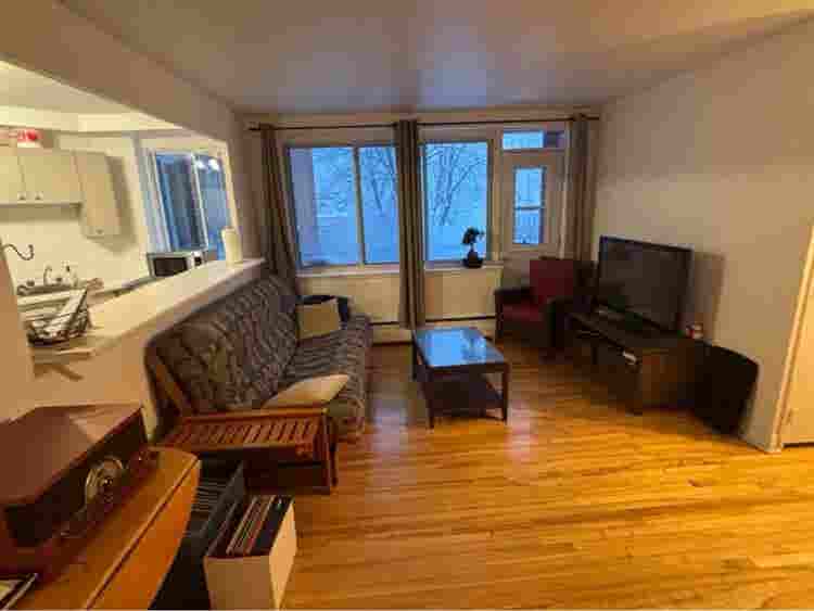 Roommate wanted