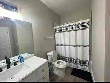 4 BR in Atlanta
