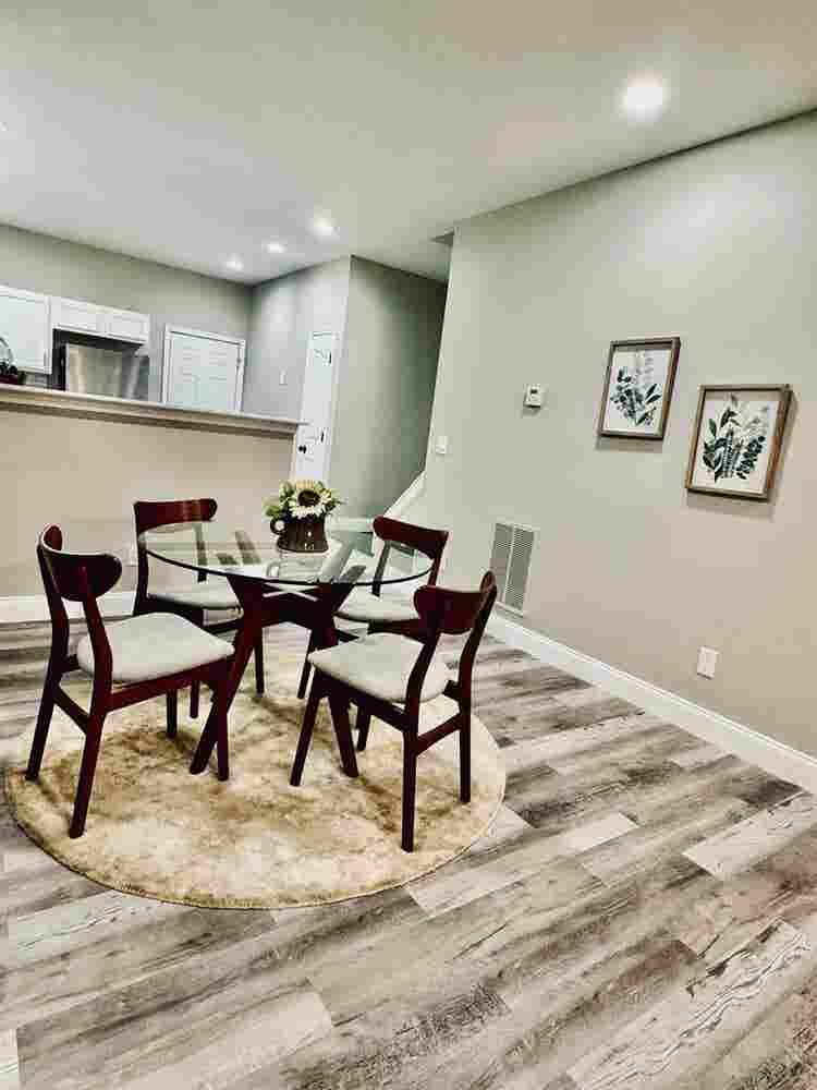 4 BR in Atlanta