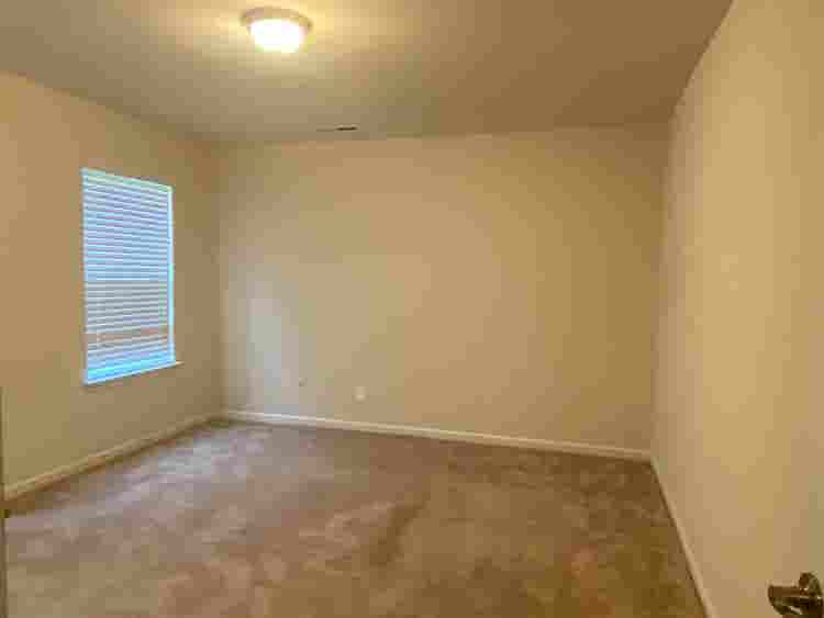 4 BR in Charlotte