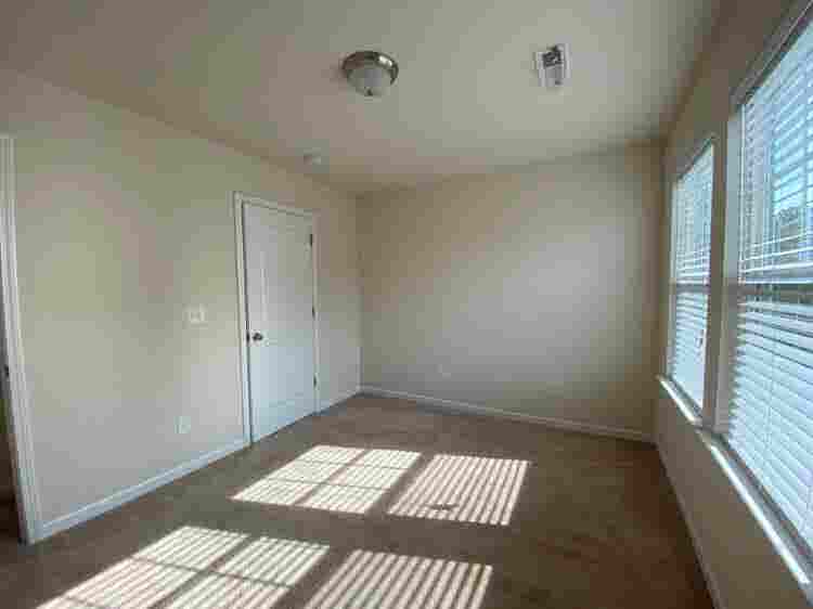 4 BR in Charlotte