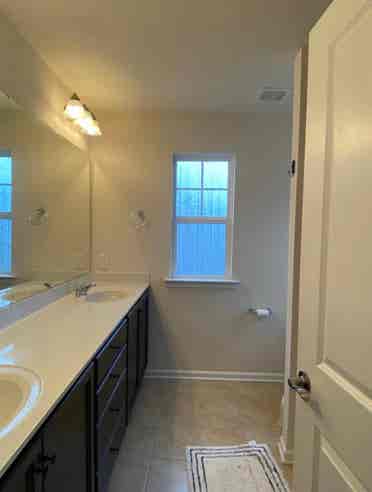 4 BR in Charlotte