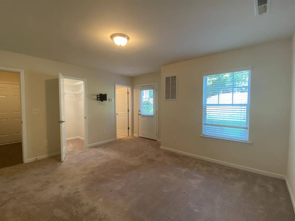 4 BR in Charlotte