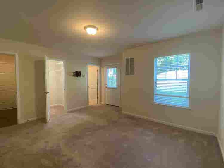 4 BR in Charlotte